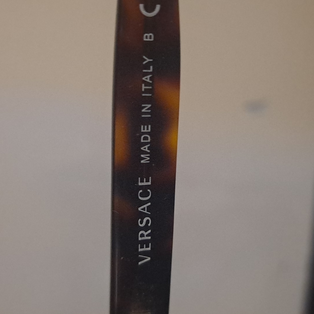 VERSACE Customized Case & Frames - Picture 5 of 10